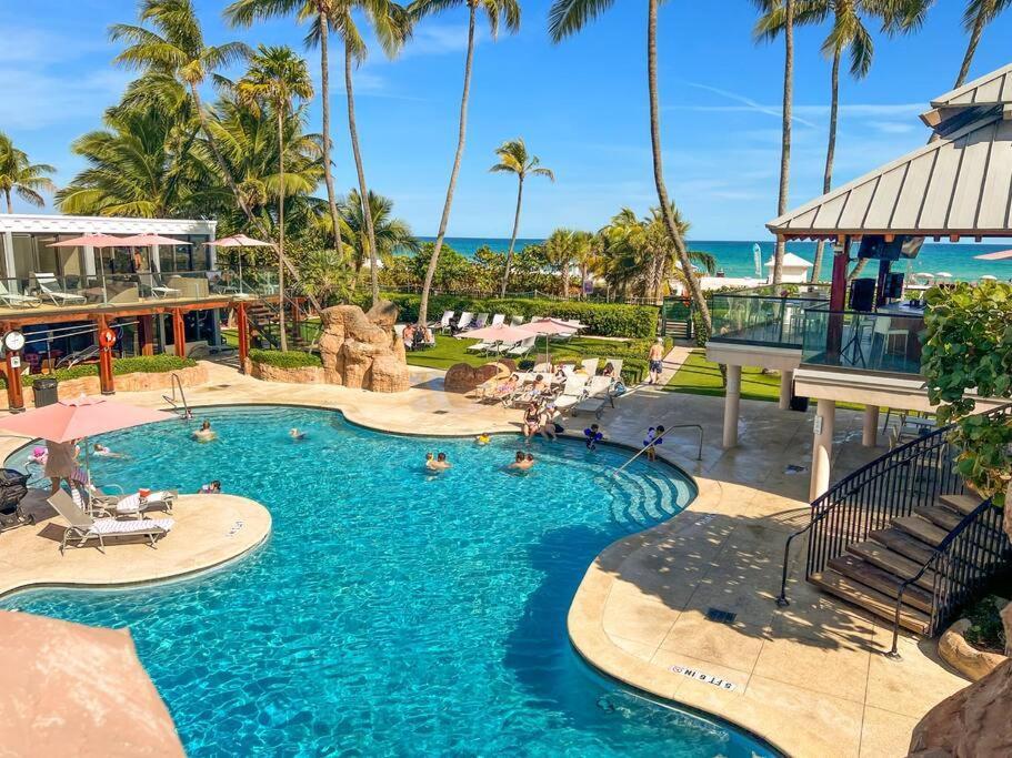 3 Bedroom Apt Ocean-Front Resort The Alexander Miami Beach Buitenkant foto